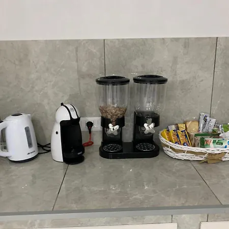 Couette-café Limatola 4*