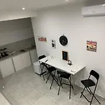 Alojamento de Acomodação e Pequeno-almoço Limatola Nápoles